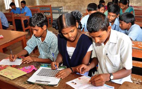 Telangana related lessons deleting from AP text books
