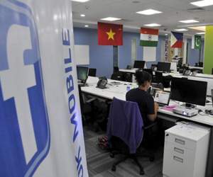INDIA-FACEBOOK-corruption