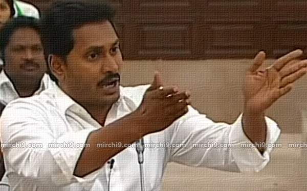 Jagan rushes to derive political benefit in condolences!
