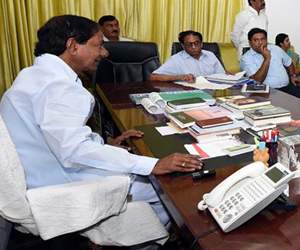 KCR undecided on Metro realignment!