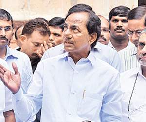 KCR-visit-to-osmania-general-hospital