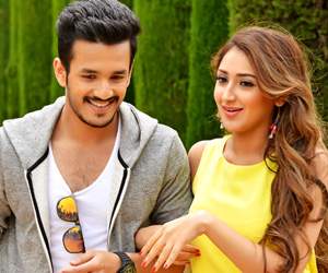 Saayeshaa_Akhil-Akkineni