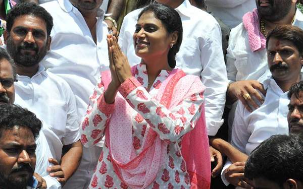 YSR Congress to test waters in Warangal