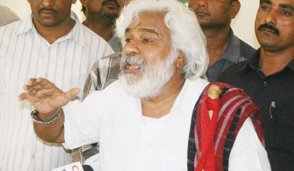 gaddar warangal bi election