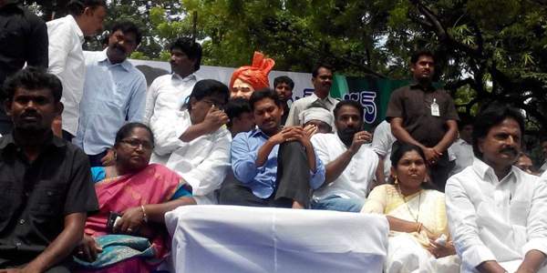 jagan deeksha