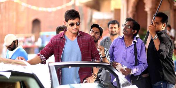 mahesh babu gifts to srimanthudu unit