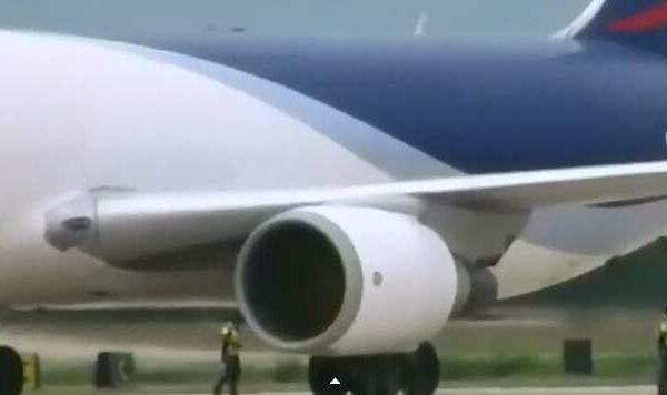 man-sucks-in-flight-fire