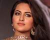 Top heroine extends apology to alleged eve teaser