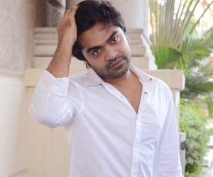 sriram comments on simbu are fake