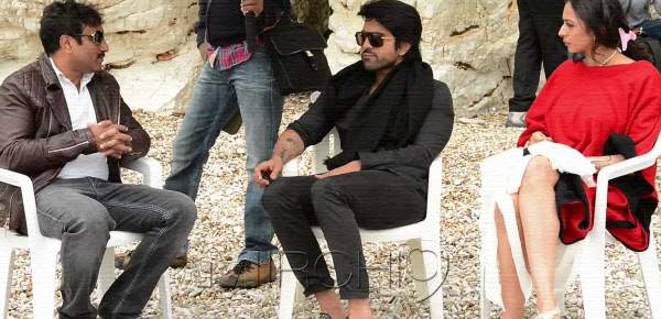 Bruce Lee cool Le Chalo song