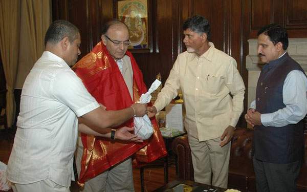 Centeral government to announce temporary package for Andhra Pradesh