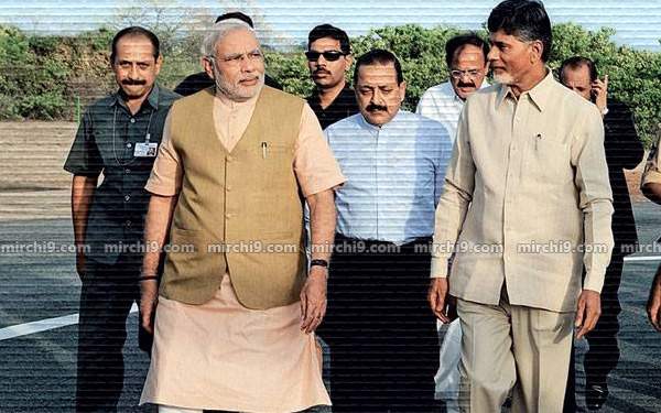 India Inc wants Modi to follow Chandrababu!