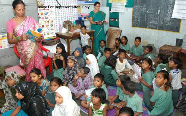 No dropping of Telangana lessons from AP Textbooks!