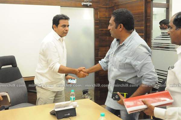 Pic talk - Prakash Raj joins village adoption