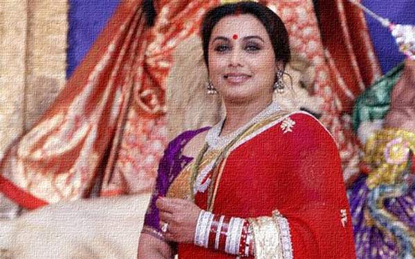 Actress Rani Mukherji holds Puja for upcoming child!