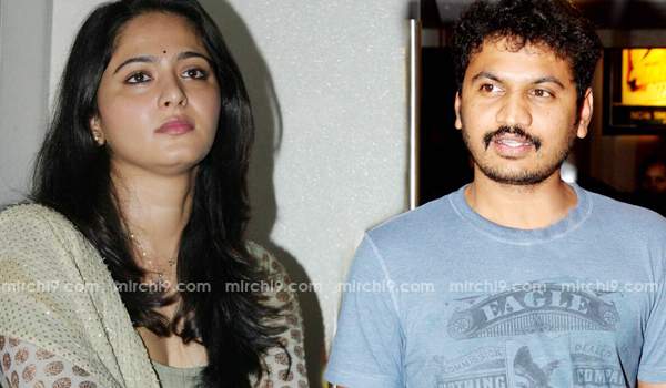 anushka and e niwas bollywood movie stopped