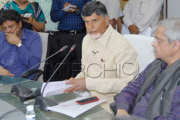 chandrababu naidu concentrate to place companies in ap