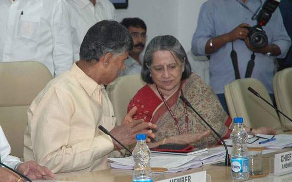 chandrababu-naiduconsultants-for-amaravati