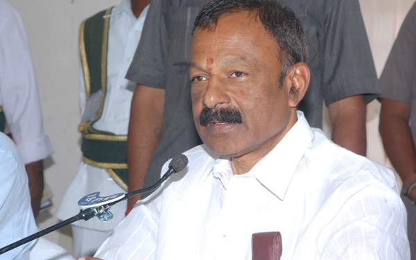 raghuveera reddy files case on chandrababu naidu narendra modi