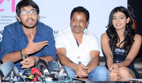 rajtarun kumari21f movie poster launch