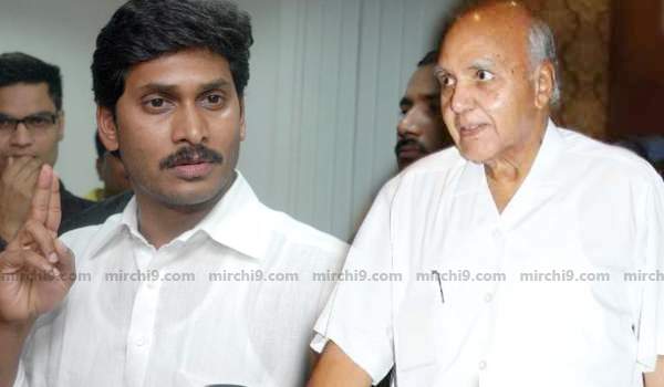 ys jagan met ramojirao