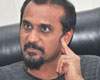 Young hero quits smoking to please his wife