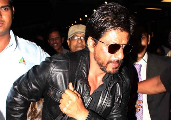 stone-attack-did-not-stop-shahrukh-khan