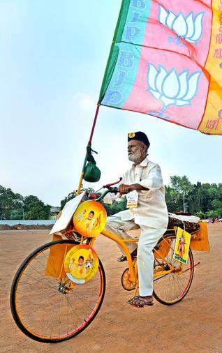 Pic Talk: Telangana Carpenter pedals to Amaravati
