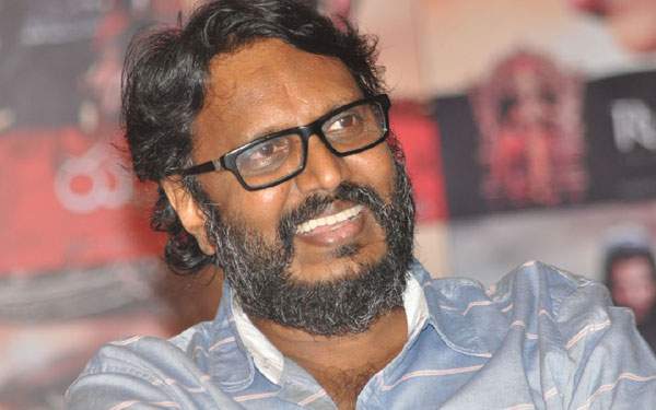director Gunasekhar realizes very late 3D wont work here