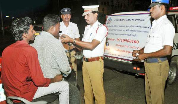 hyderabad police to start drunken drive test in day time