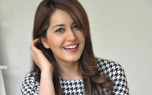 no luck to rashi khanna shivam