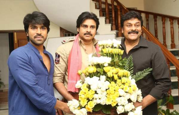 pawan kalyan chiranjeevi home