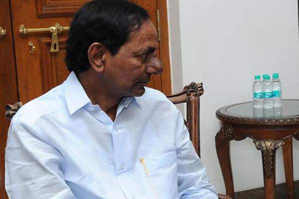 KCR government in triuble with district expansion
