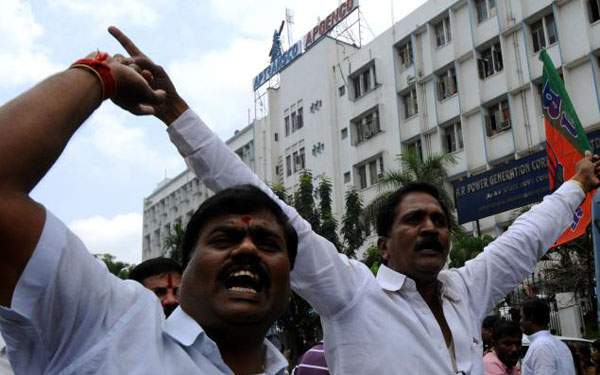 andhra pradesh power employees issue