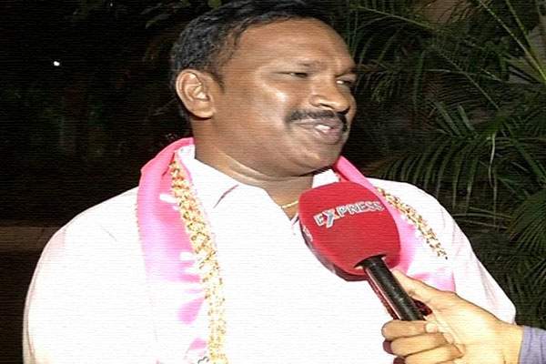 TRS pasunuri dayakar sets a sensational record in Warangal