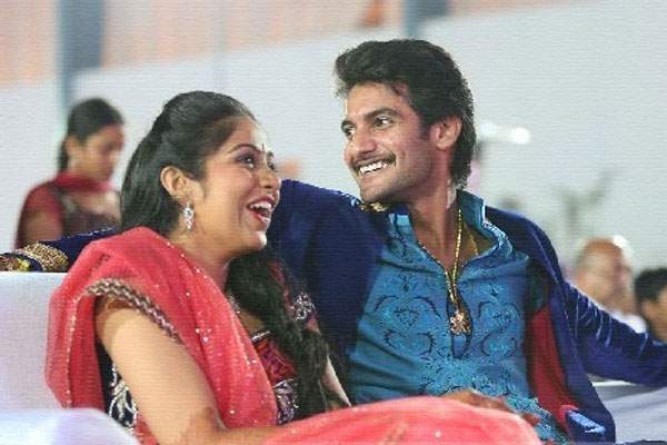 aadhi wife aruna diwali in rajahmundry