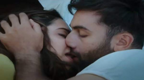 censor cuts lip lock scene bollywood film