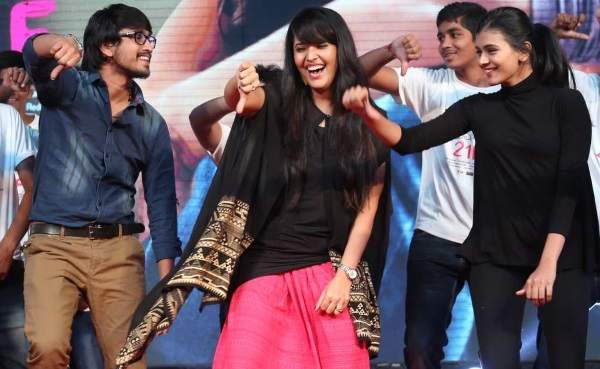 kumari 21f lip lock kisses