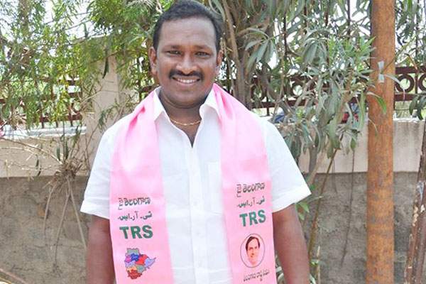 pasunuri dayakar trsparty mla from warangal