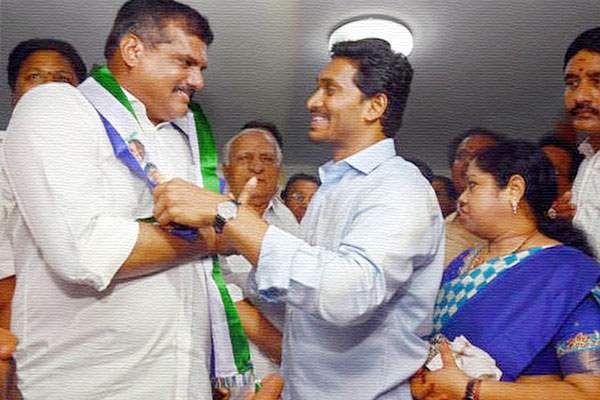 ya jagan and botsa satyanarayana ysrcp party