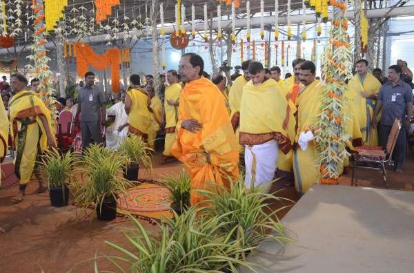 Ayutha Maha Chandi Yagam