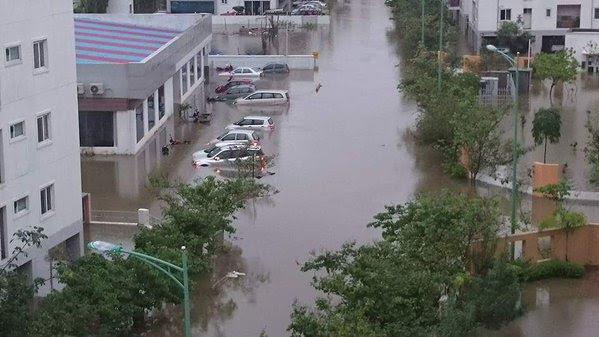 Chennai Floods drowned costly buildings