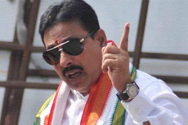 Danam bargaining plum post with KCR