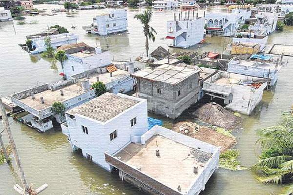 Floods-in-andhra-pradesh-telangana