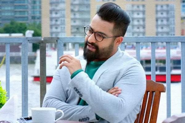 Nannanaku prematho trailer
