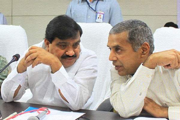 Rangareddy District collector Raghunandhan Rao  Sooraram housing colony High court verdict! 