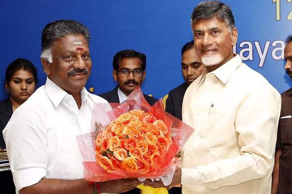 Tamil media showers praises on Chandrababu!