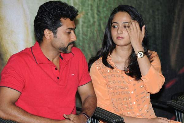 anushka shetty surya singham3