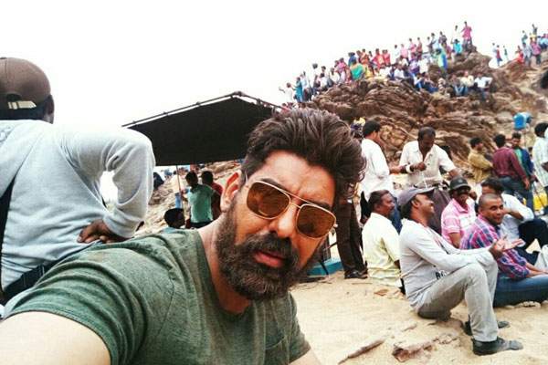 kabir singh duha has 11 films in hand