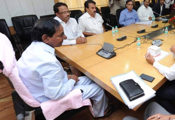 kcr hyderabad police cops city